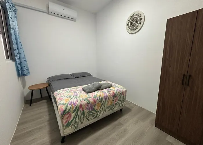 Tn\'J Homestay Condominium Kinarut, Papar
